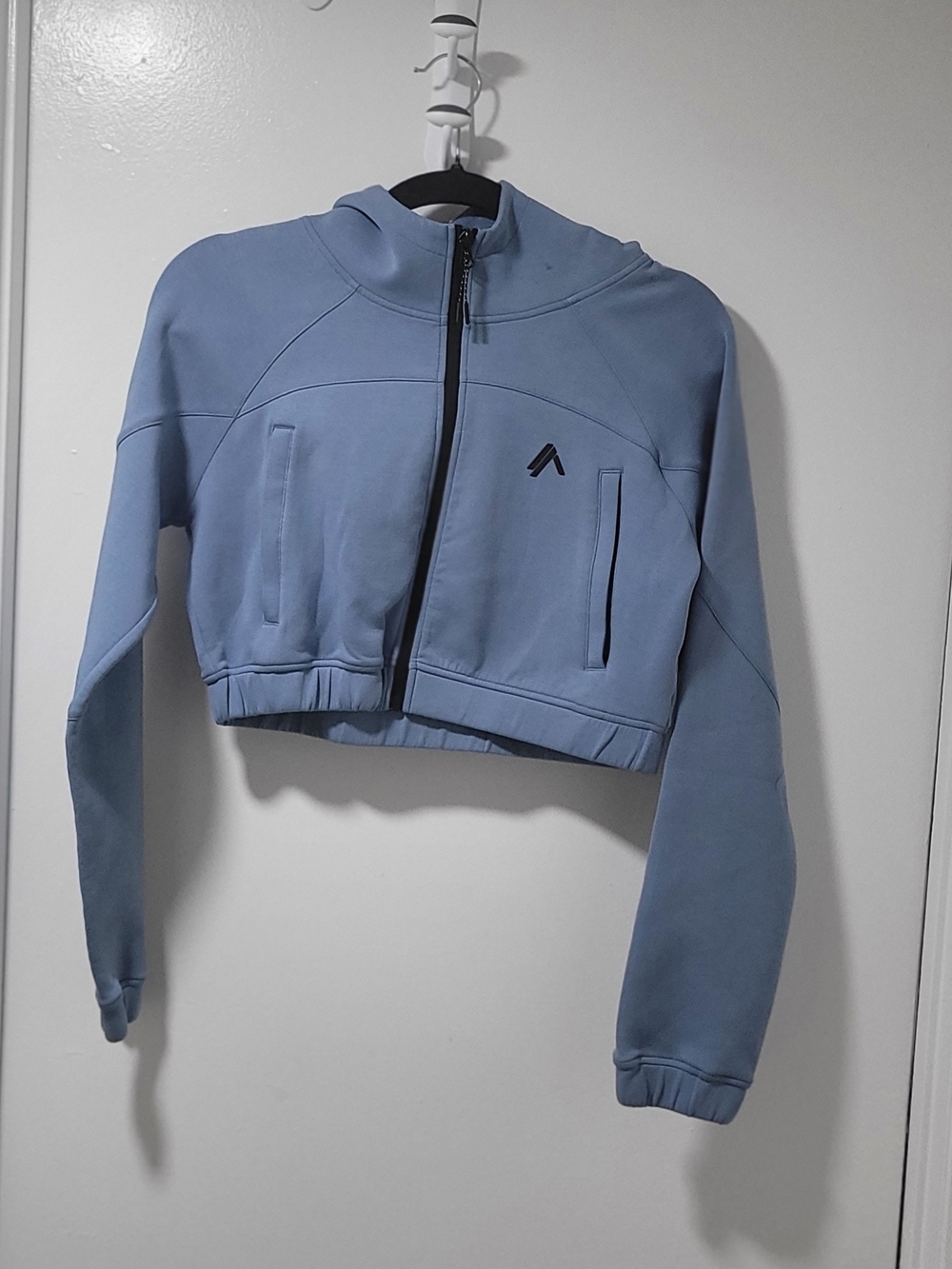 Alphalete Slate Blue Full-Zip Hoodie with Black Accents Size-Small